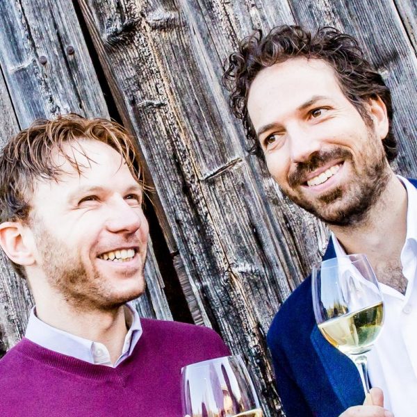 “Adotta” un vino