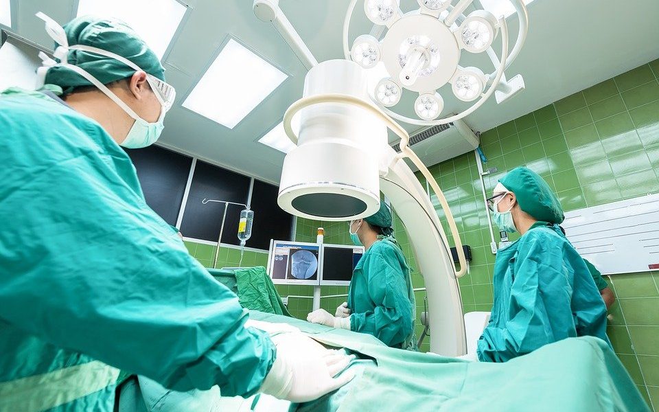 RivieraBanca, apparecchiatura laparoscopica all’Ospedale di Rimini
